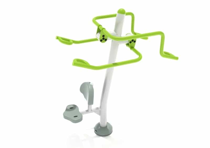 Accessible Lat Pull-Down Machine For Outdoor Gyms