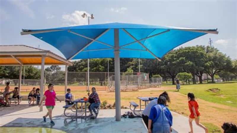 20' x 20' x 8' High Square Shade Umbrella